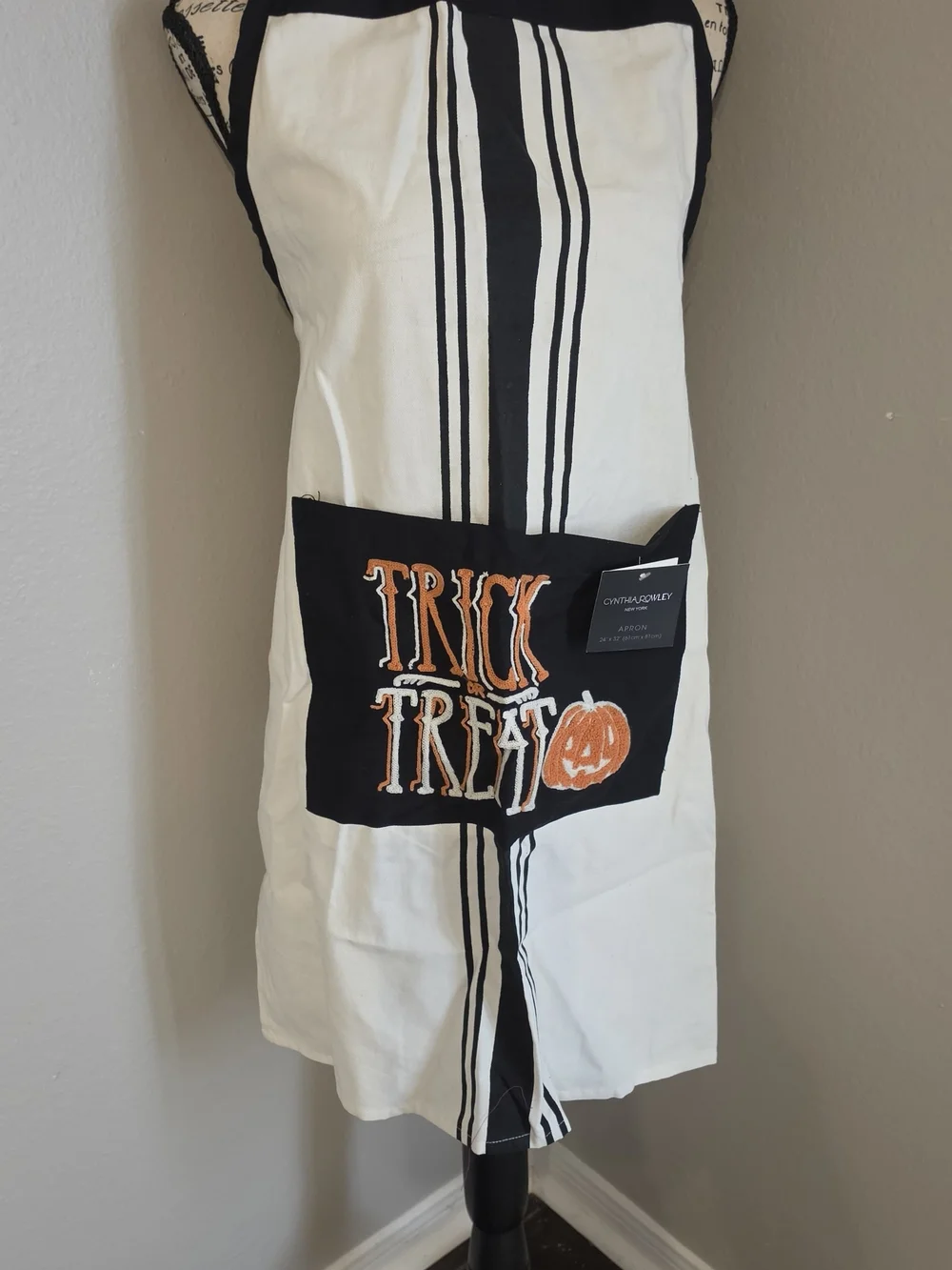 Cynthia Rowley Black and White Apron with Orange 'Trick or Treat' Pumpkin